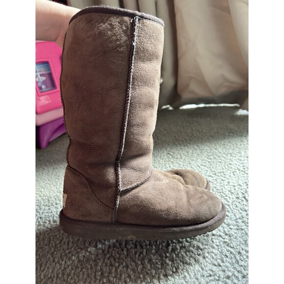 UGG Classic Women Size 6 Tall Winter Snow Boots Brown Mid Calf 5805 - Picture 3 of 6